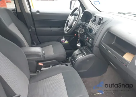 2014 Jeep Patriot Altitude z USA, uszkodzony, nr VIN 1C4NJPBA5ED769871